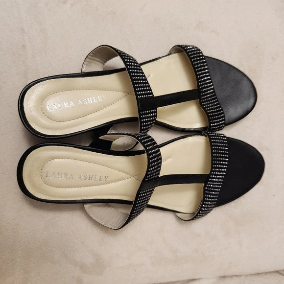 Laura Ashley La Ivy Black Low Wedge slip on Sandals size 10M - Picture 5 of 6